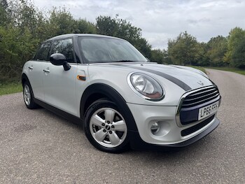 Used MINI Hatch 2016 for sale - 76115823: Photo