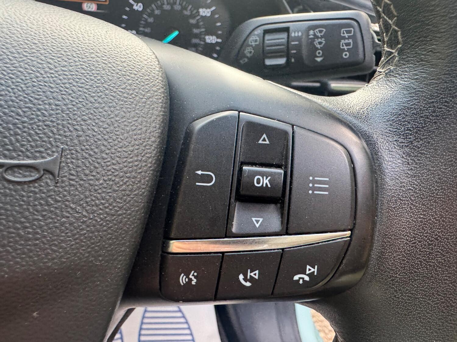 Used Ford Fiesta 2018 for sale - 76793817: Photo 15