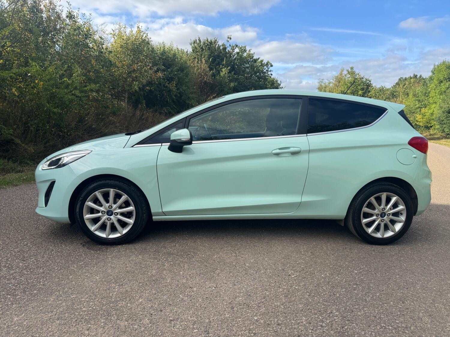 Used Ford Fiesta 2018 for sale - 76793817: Photo 29