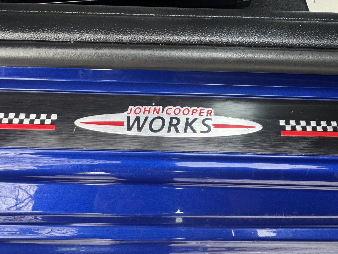 Used MINI Hatch 2019 for sale - 77403637: Photo 2