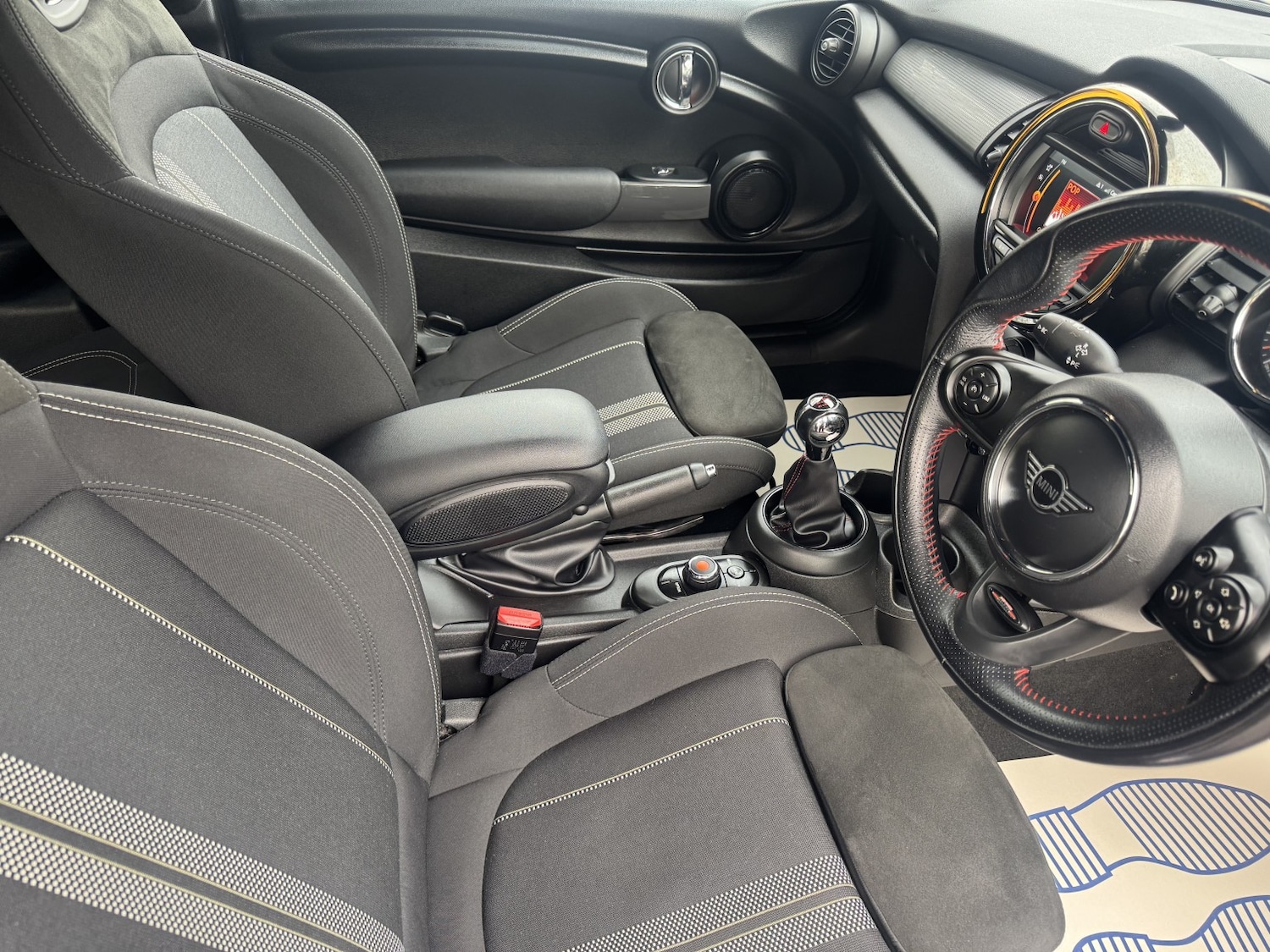 Used MINI Hatch 2019 for sale - 77403637: Photo 31