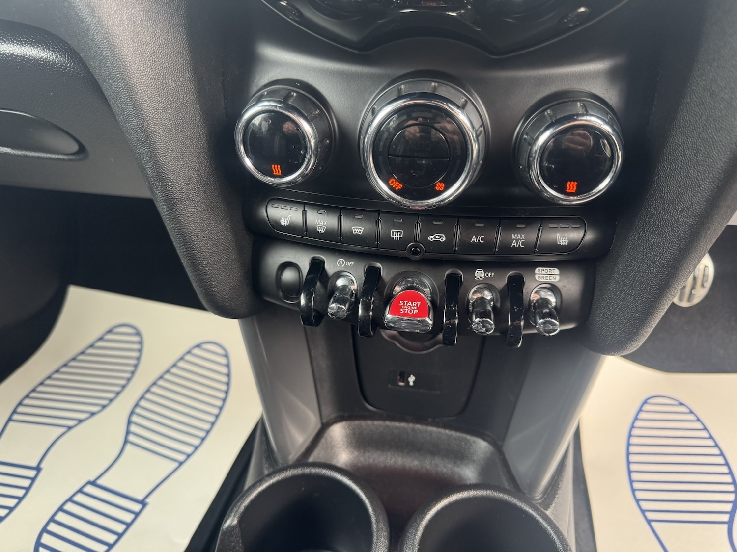 Used MINI Hatch 2019 for sale - 77403637: Photo 36