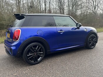Used MINI Hatch 2019 for sale - 77403637: Photo