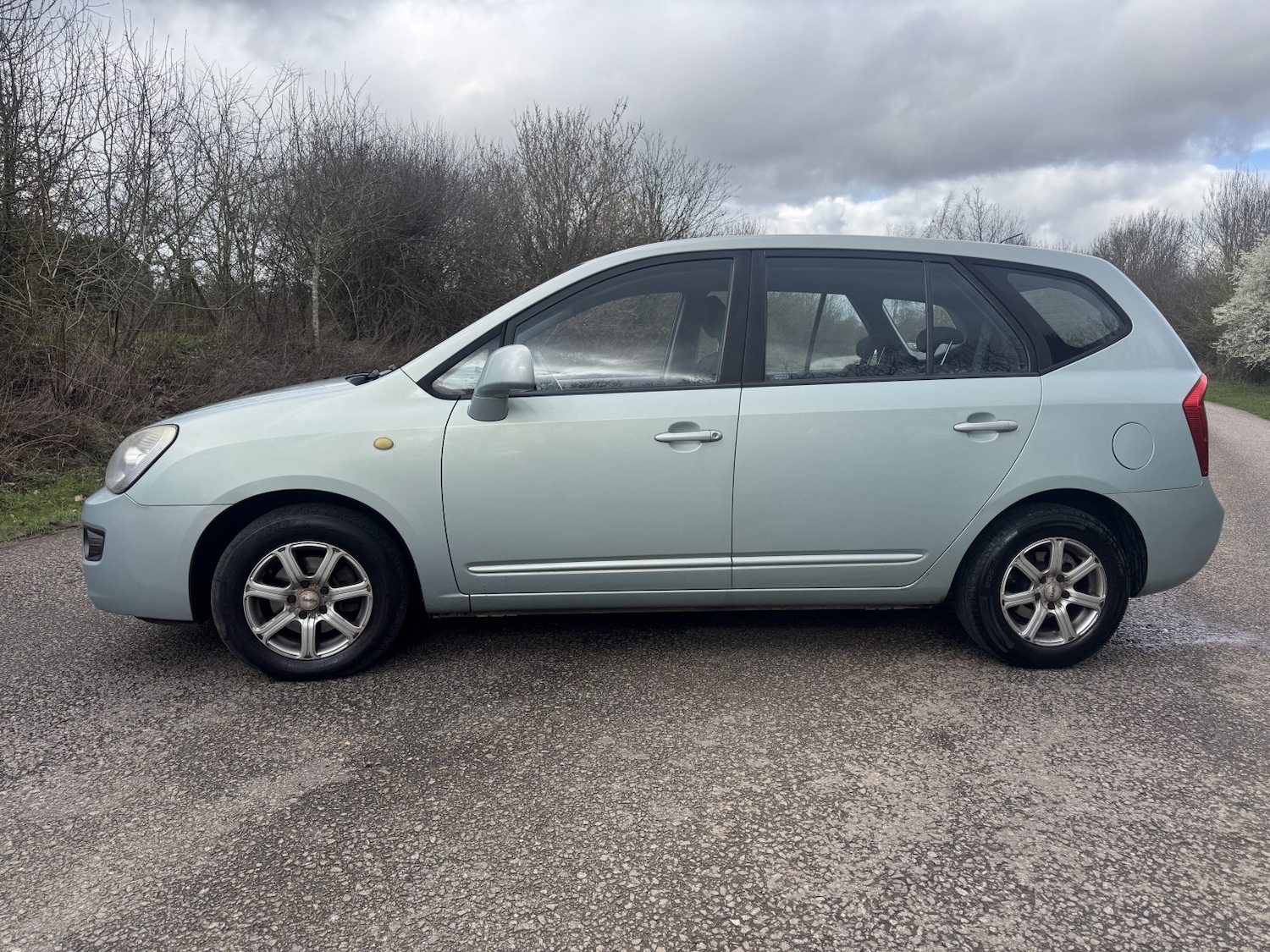 Used Kia Carens 2009 for sale - 77798602: Photo 15