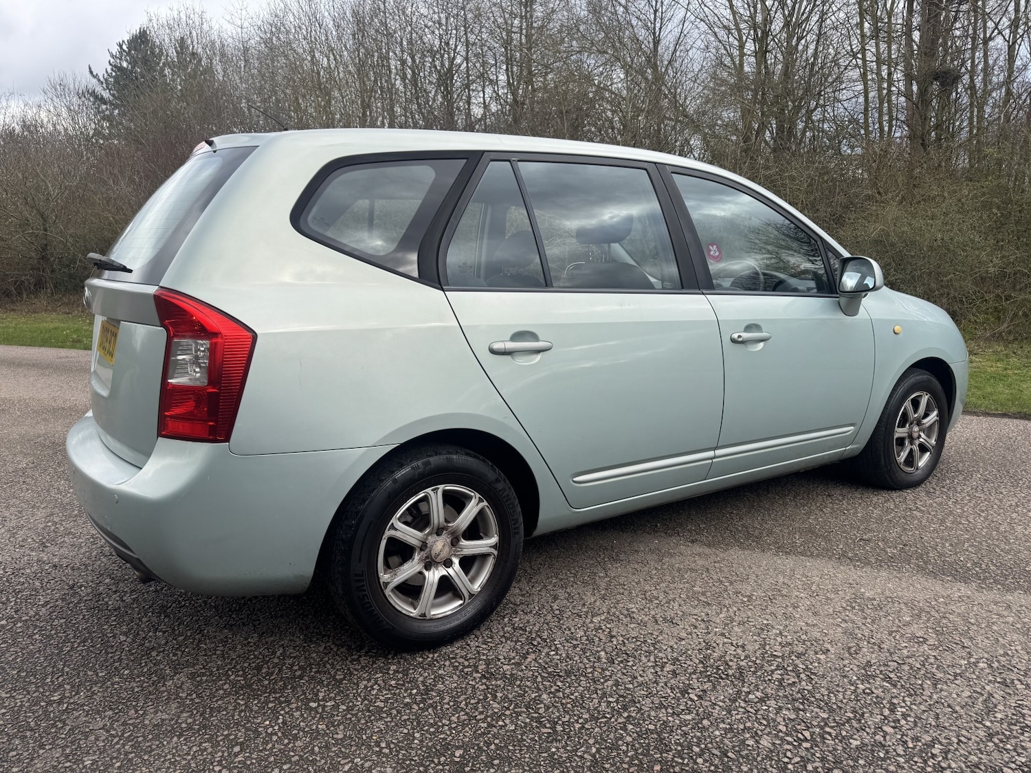 Used Kia Carens 2009 for sale - 77798602: Photo 2