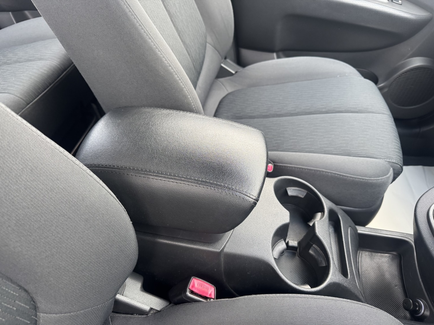 Used Kia Carens 2009 for sale - 77798602: Photo 29