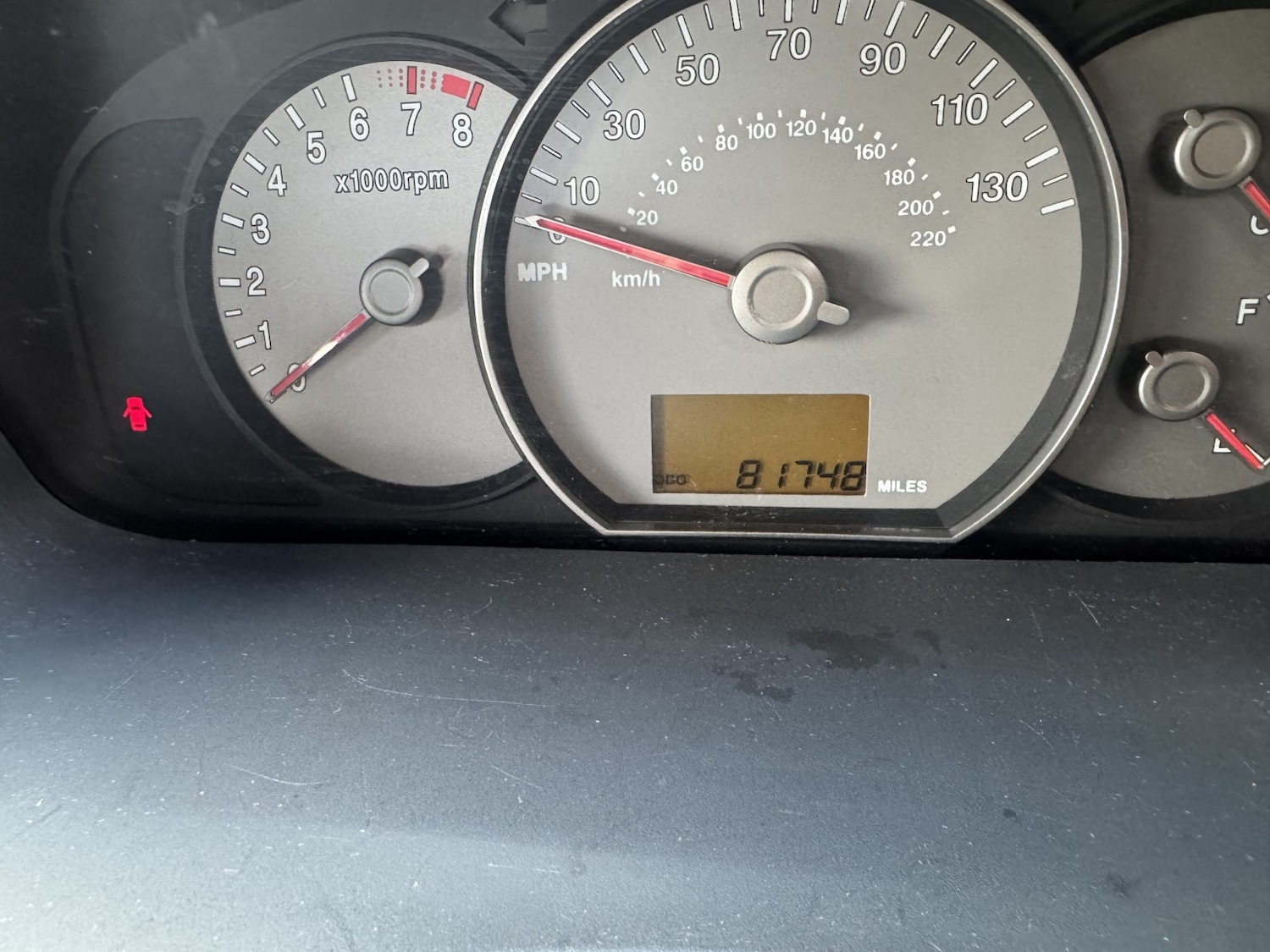 Used Kia Carens 2009 for sale - 77798602: Photo 31