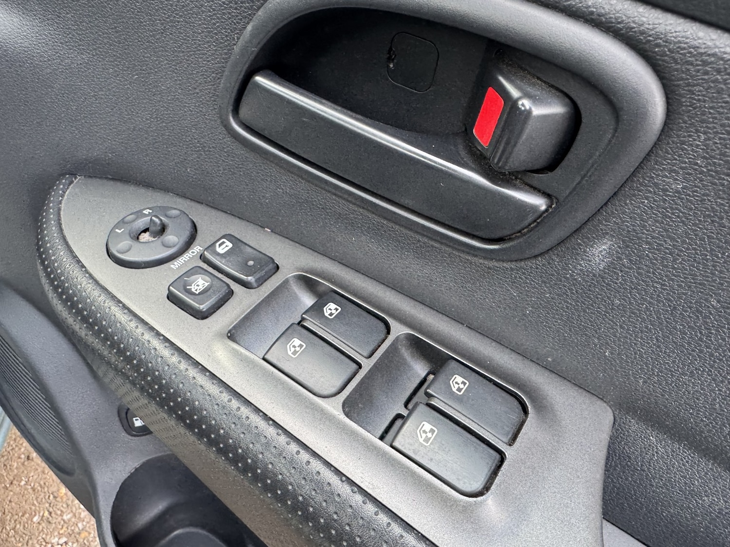 Used Kia Carens 2009 for sale - 77798602: Photo 32