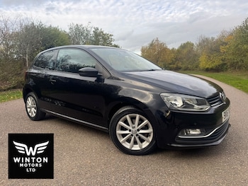 Used Volkswagen Polo 2016 for sale - 76488685: Photo