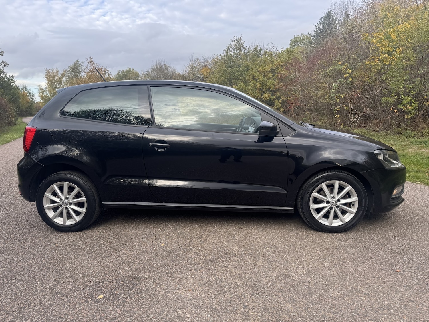 Used Volkswagen Polo 2016 for sale - 76488685: Photo 28