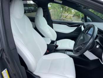 Used Tesla Model X 2020 for sale - 72192006: Photo