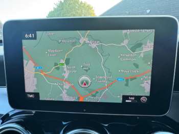 Used Mercedes-Benz GLC 2019 for sale - 75303318: Photo