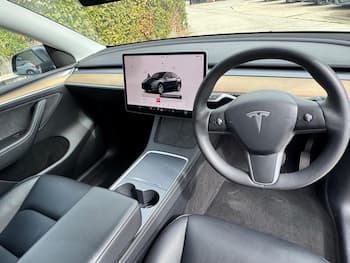 Used Tesla Model Y 2023 for sale - 79820649: Photo