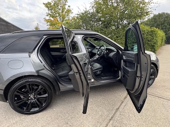 Used Land Rover Range Rover Velar 2019 for sale - 79661663: Photo