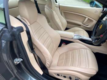 Used Ferrari California 2010 for sale - 67005367: Photo