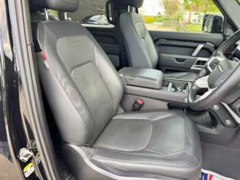 Used Land Rover Defender 2023 for sale - 74360644: Photo