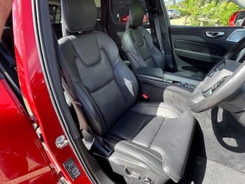 Used Volvo XC60 2022 for sale - 79661684: Photo