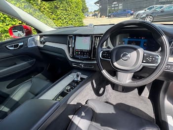 Used Volvo XC60 2022 for sale - 79661684: Photo