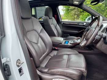 Used Porsche Cayenne 2015 for sale - 74760166: Photo