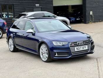 2017 (17) - S4 Quattro 5dr Tip Tronic