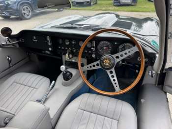 Used Jaguar E-Type 1966 for sale - 75316253: Photo