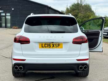 Used Porsche Cayenne 2015 for sale - 75303324: Photo