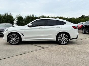 Used BMW X4 2019 for sale - 75303317: Photo