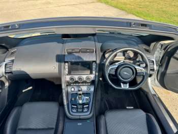 Used Jaguar F-Type 2018 for sale - 74972127: Photo