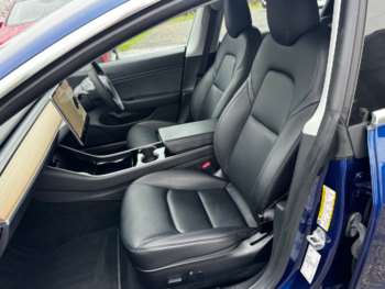 Used Tesla Model 3 2020 for sale - 73155097: Photo