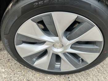 Used Tesla Model Y 2023 for sale - 74071629: Photo