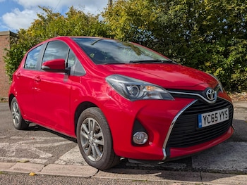 Used Toyota Yaris 2015 for sale - 76184781: Photo