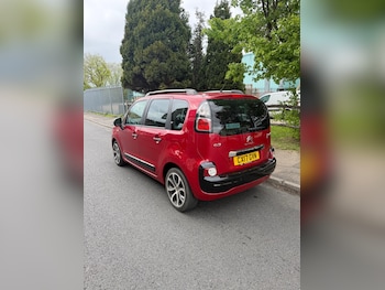 Used Citroen C3 Picasso 2017 for sale - 78232455: Photo
