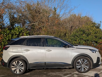 Used Peugeot 3008 2019 for sale - 76934123: Photo