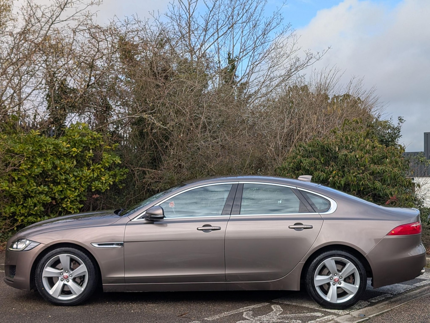 Used Jaguar XF 2015 for sale - 77394027: Photo 6