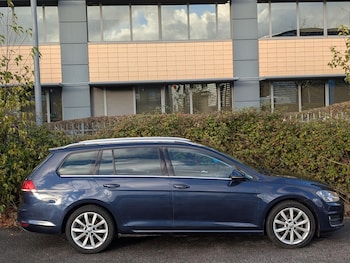 Used Volkswagen Golf 2016 for sale - 76922541: Photo