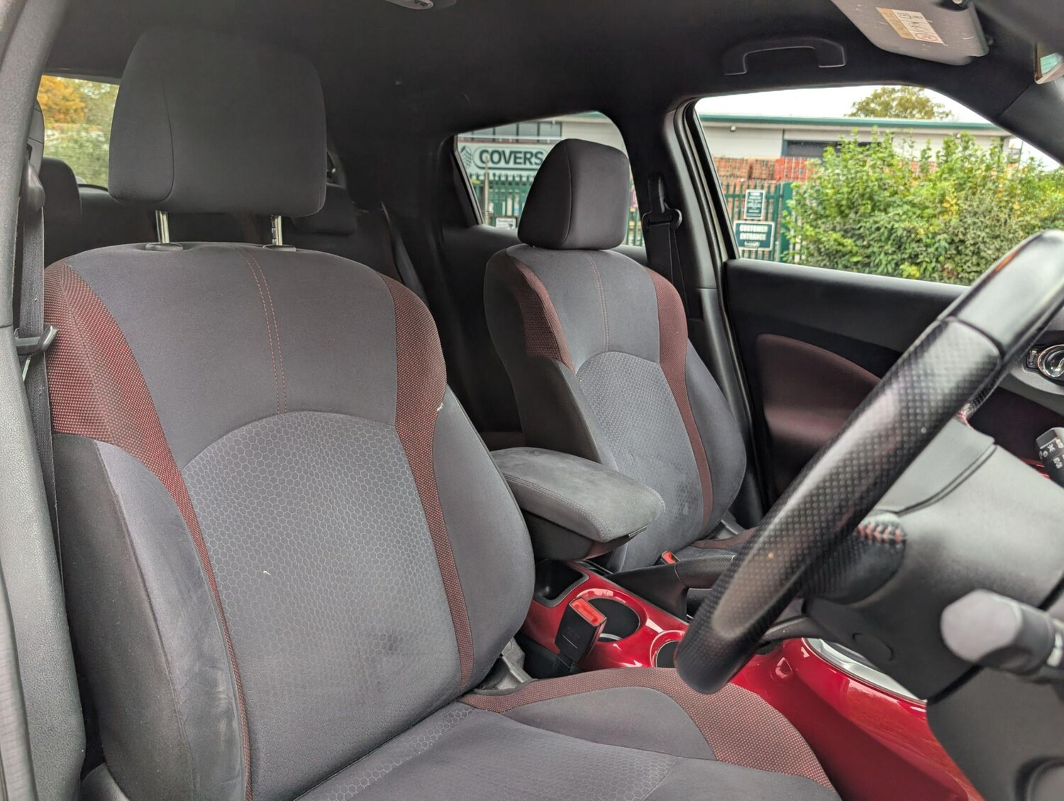 Used Nissan Juke 2015 for sale - 76312692: Photo 11