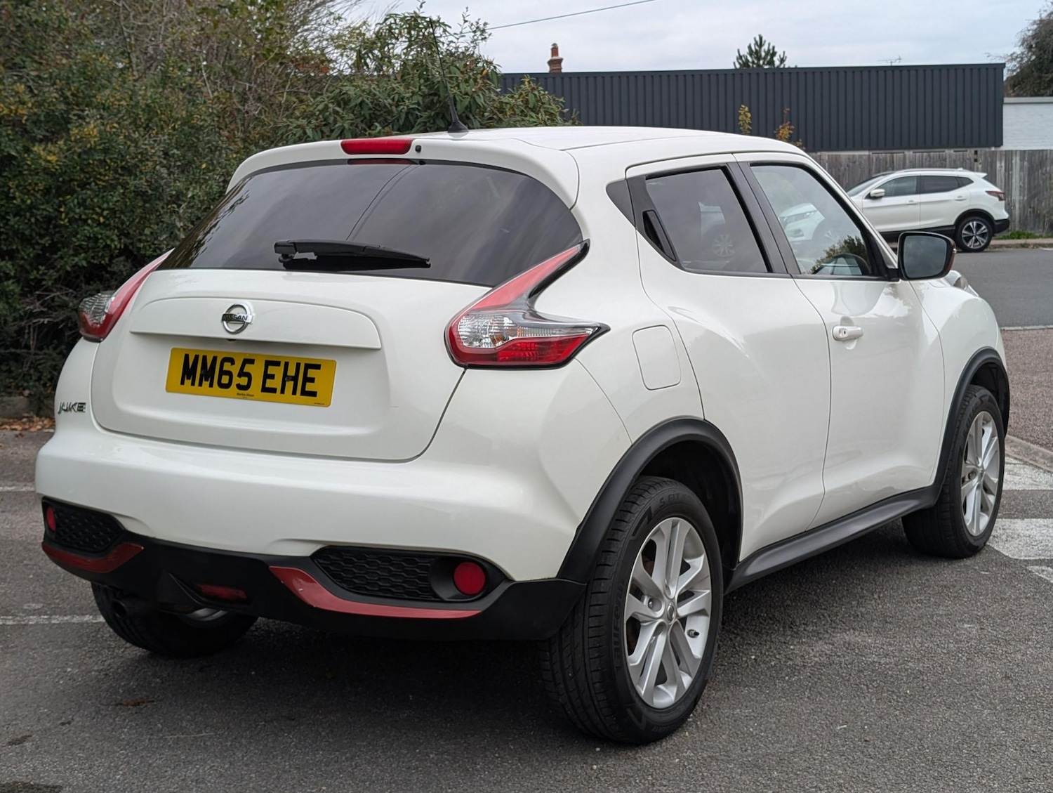 Used Nissan Juke 2015 for sale - 76312692: Photo 3