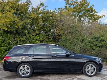 Used Mercedes-Benz C-Class 2017 for sale - 76184777: Photo