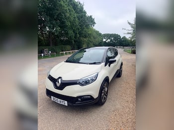 Used Renault Captur 2015 for sale - 79842725: Photo