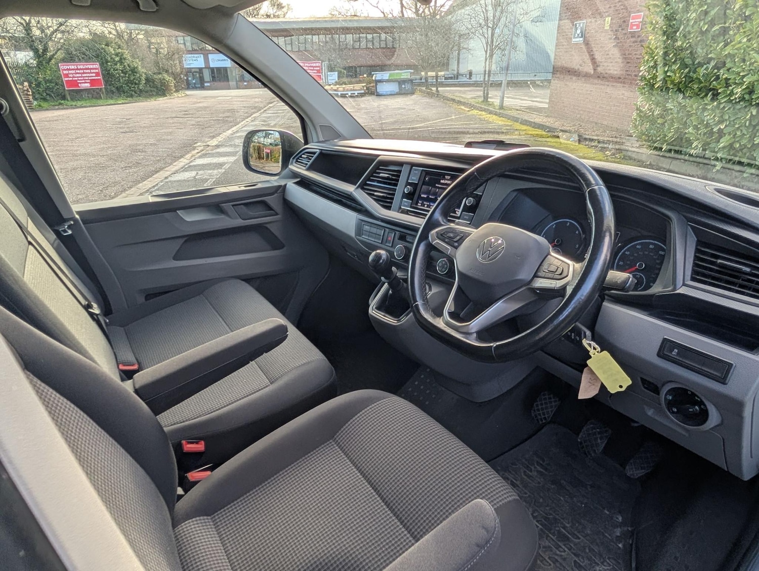 Used Volkswagen Transporter 2021 for sale - 77013832: Photo 9