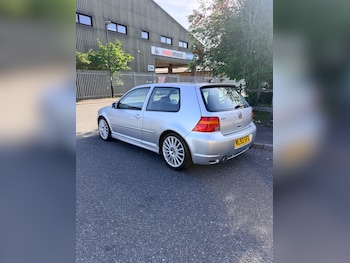 Used Volkswagen Golf 2004 for sale - 79357851: Photo