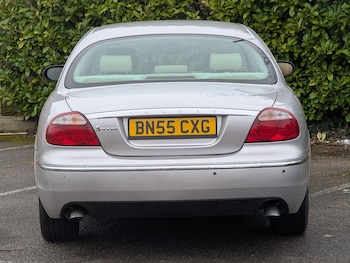 Used Jaguar S-Type 2005 for sale - 77631312: Photo