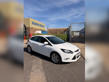 Used Ford Focus 2014 for sale - 79480259: Photo
