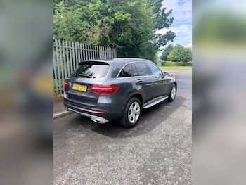 Used Mercedes-Benz GLC 2016 for sale - 79063179: Photo