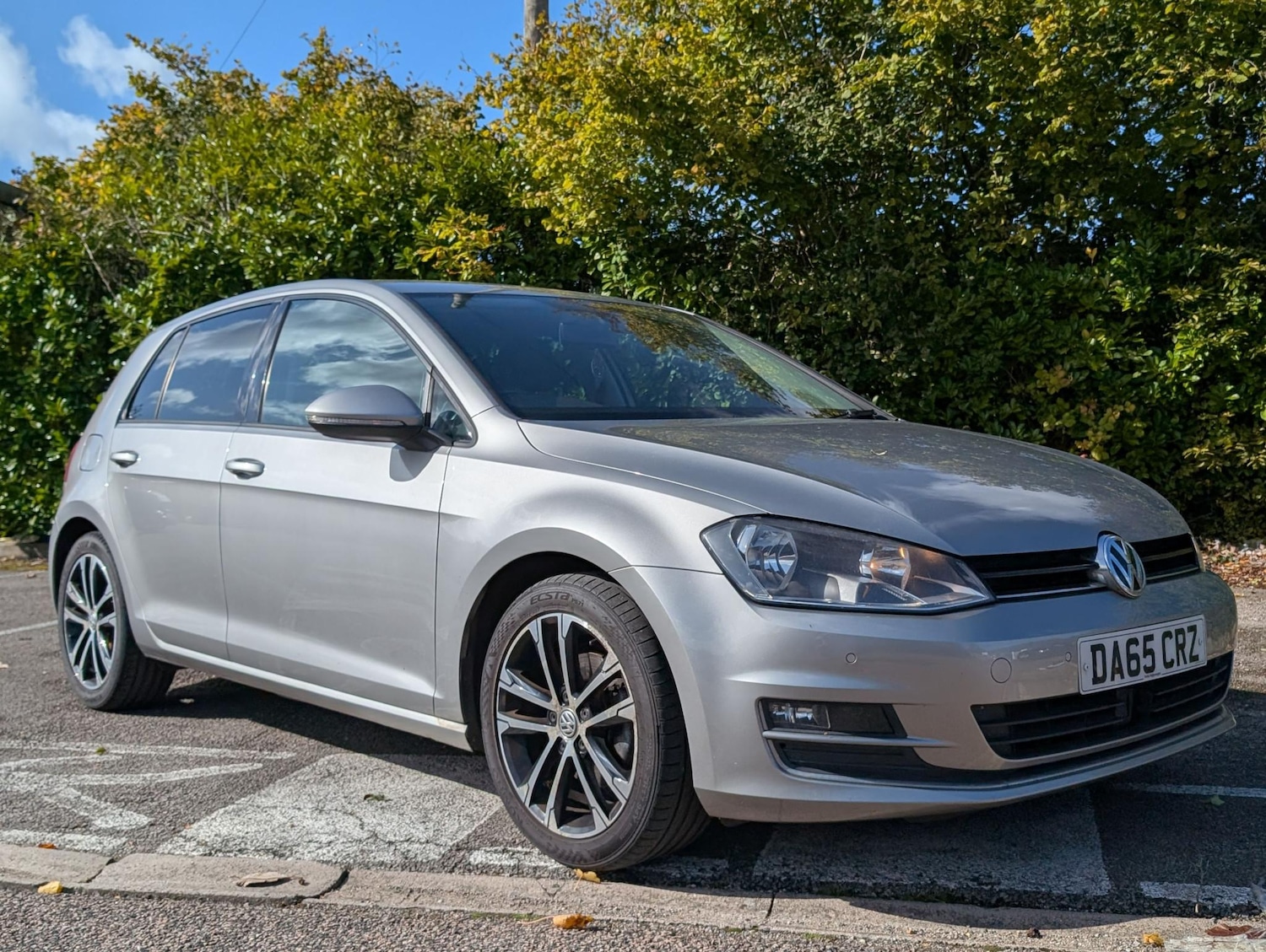Used Volkswagen Golf 2015 for sale - 76184778: Photo 1