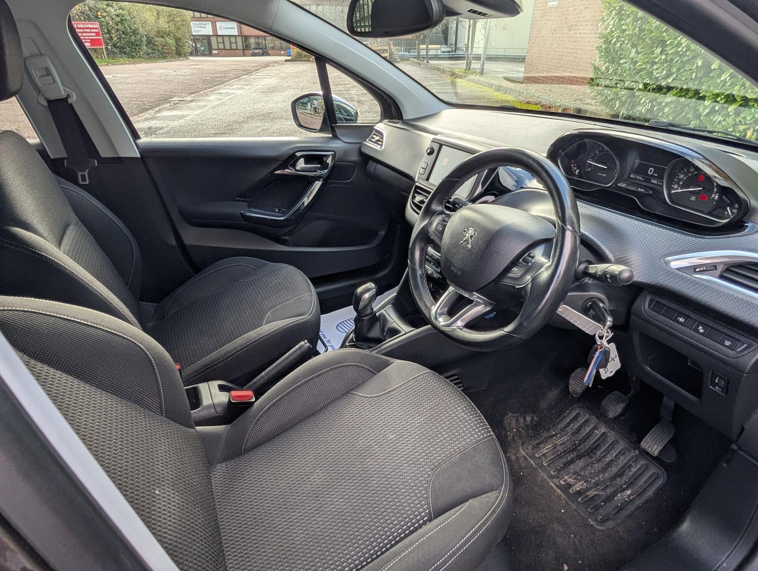 Used Peugeot 208 2019 for sale - 76519808: Photo 9