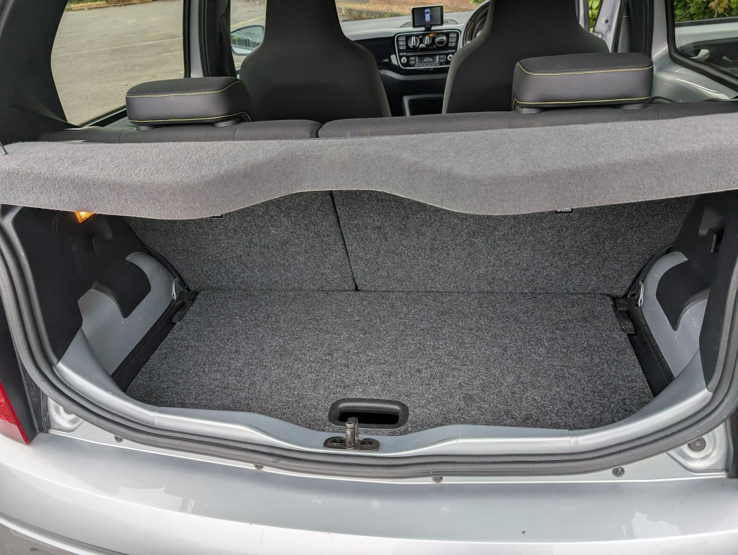 Used Volkswagen up! 2015 for sale - 76312696: Photo 16