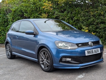 Used Volkswagen Polo 2016 for sale - 76245038: Photo