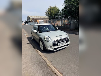 Used MINI Hatch 2016 for sale - 78748832: Photo