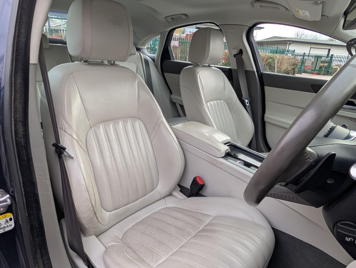 Used Jaguar XF 2018 for sale - 77239177: Photo 10